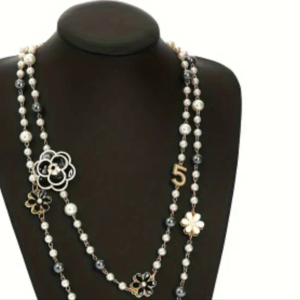 French Court Style Faux Pearl Necklace Korean Style Flower Beaded Number 5 - Picture 5 of 6